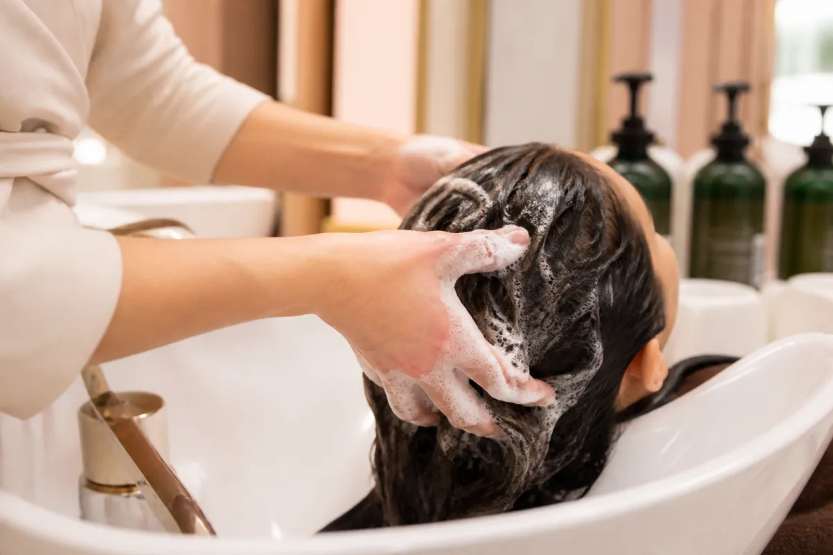 Lavaggio e pulizia completa dei capelli presso Solo Spa a Sharm El Sheikh